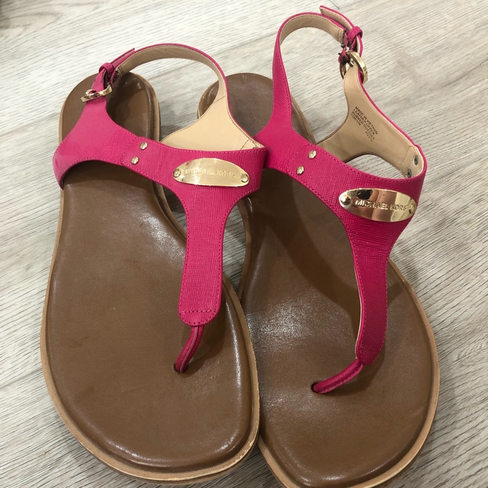 MK sandals good condition